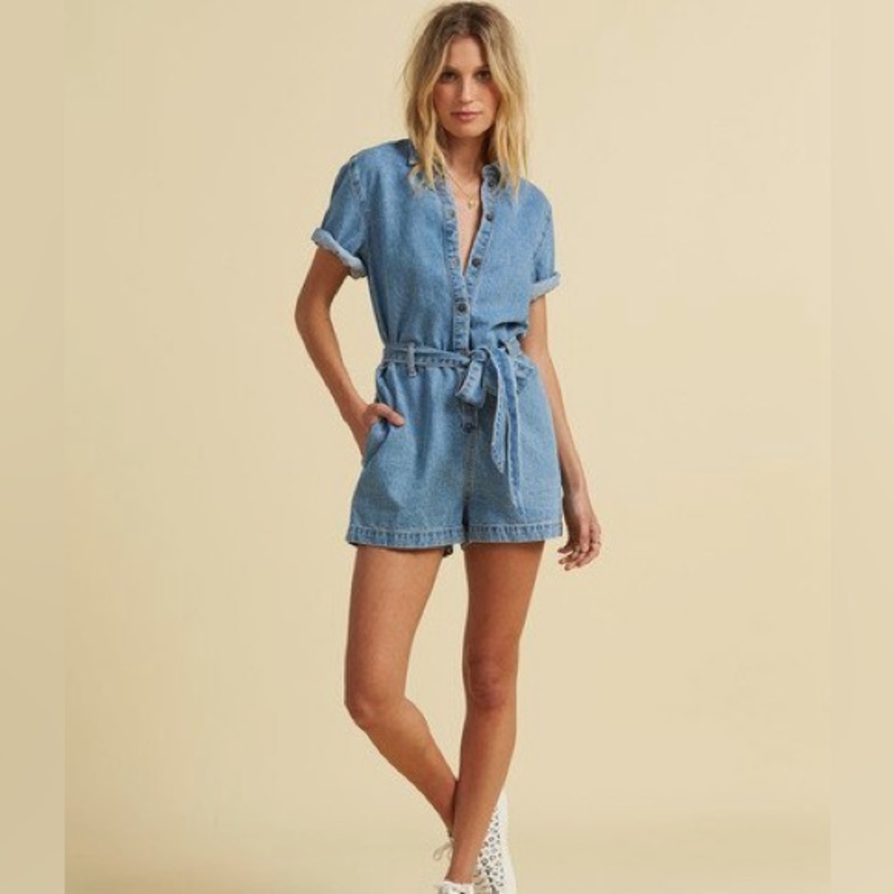 Salty Blonde Date Nite Denim Romper sz XS